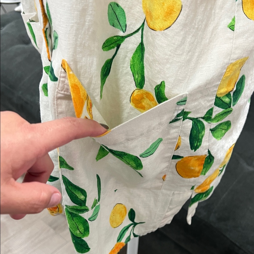 Zara Lemon Print Dress Shirt with White and Yellow Accents - Picture 6 of 11